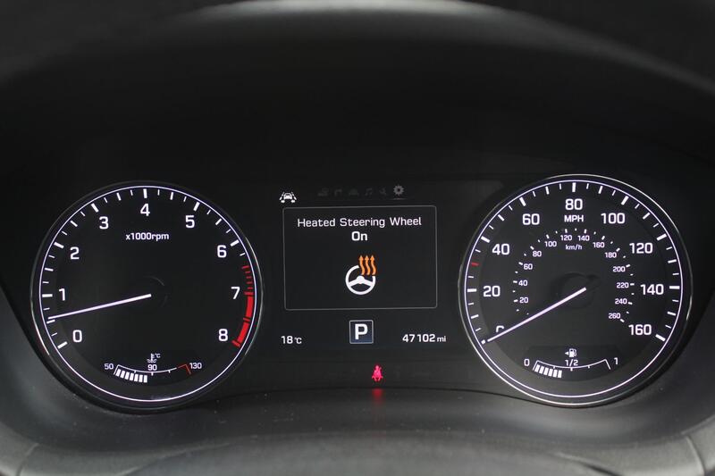 HYUNDAI GENESIS