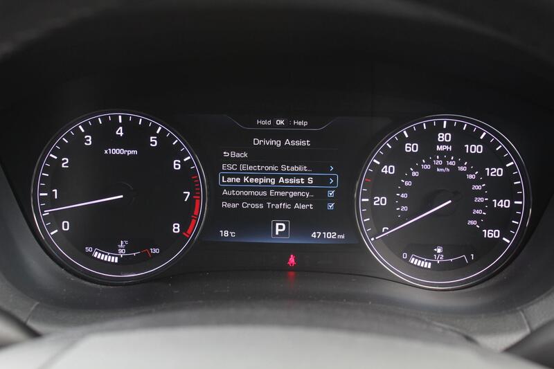 HYUNDAI GENESIS