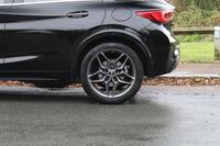 INFINITI Q30