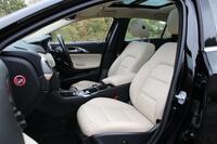 INFINITI Q30