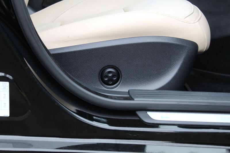 INFINITI Q30