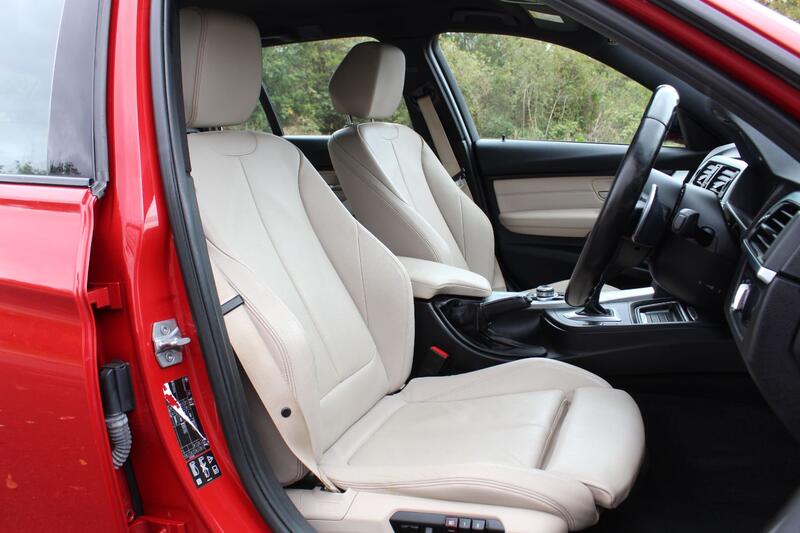 BMW 3 SERIES