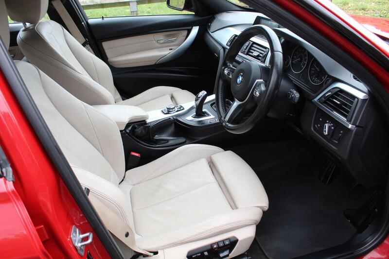 BMW 3 SERIES