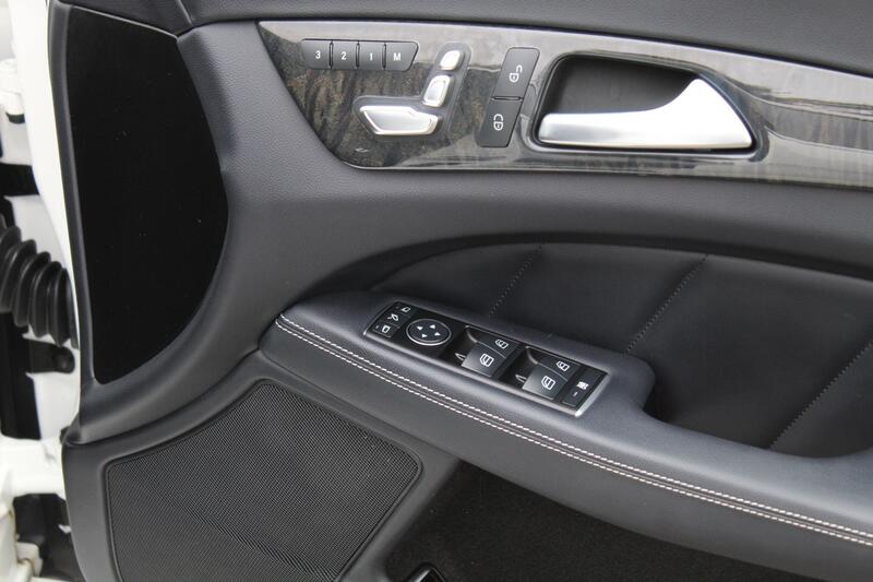 MERCEDES-BENZ CLS