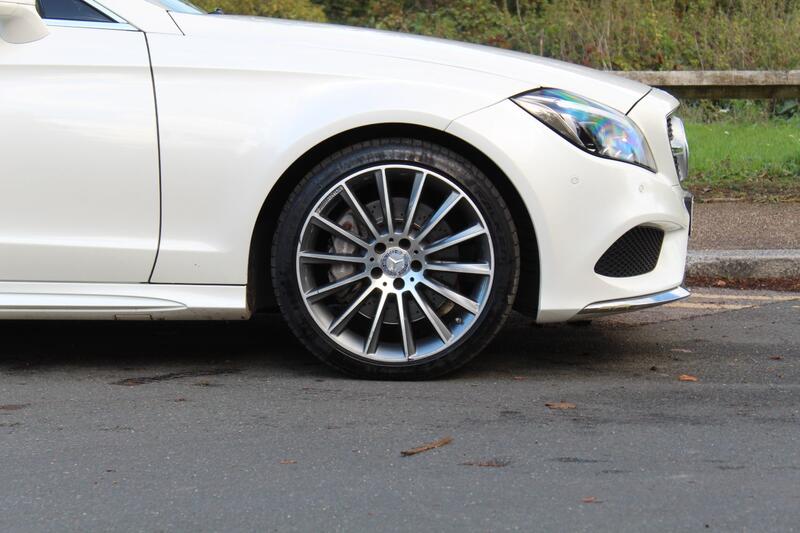 MERCEDES-BENZ CLS