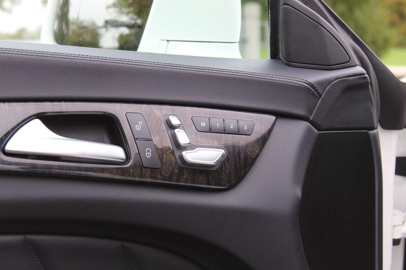 MERCEDES-BENZ CLS