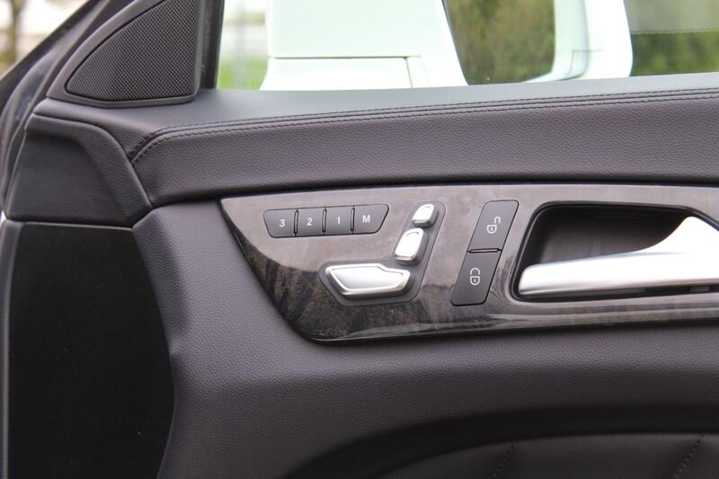 MERCEDES-BENZ CLS