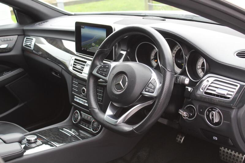 MERCEDES-BENZ CLS