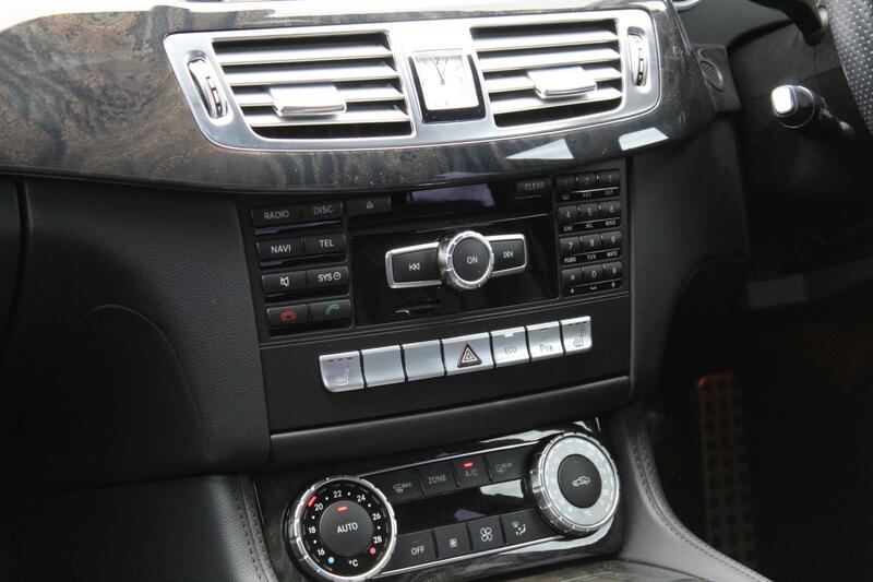 MERCEDES-BENZ CLS