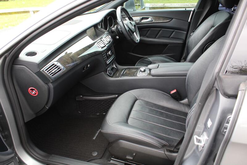 MERCEDES-BENZ CLS