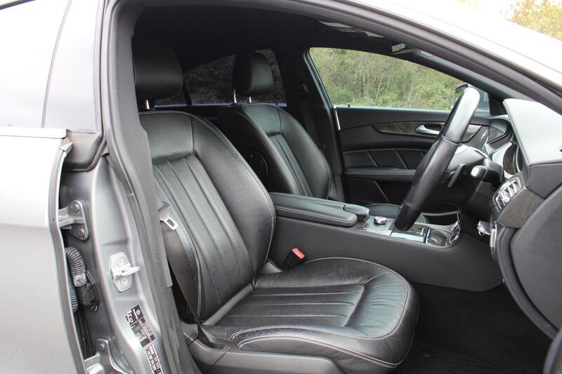 MERCEDES-BENZ CLS