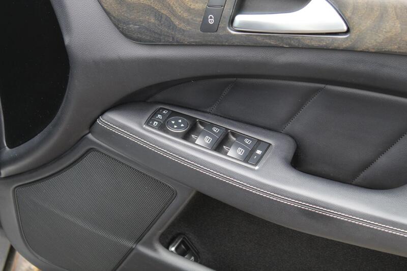 MERCEDES-BENZ CLS