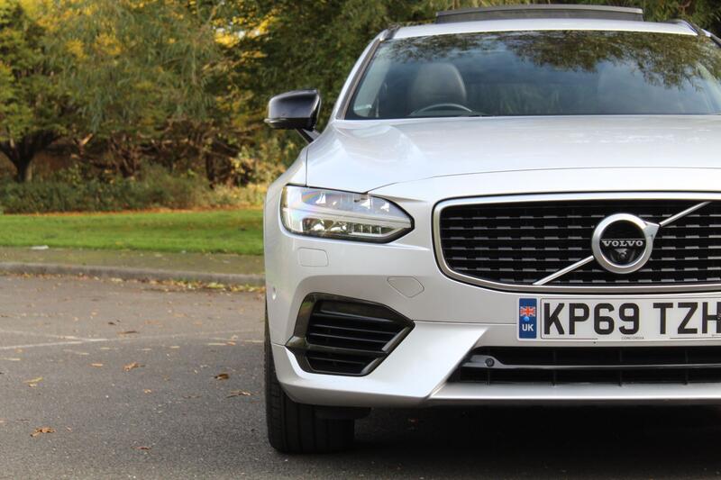 VOLVO V90