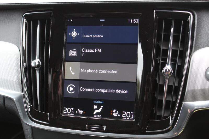 VOLVO V90