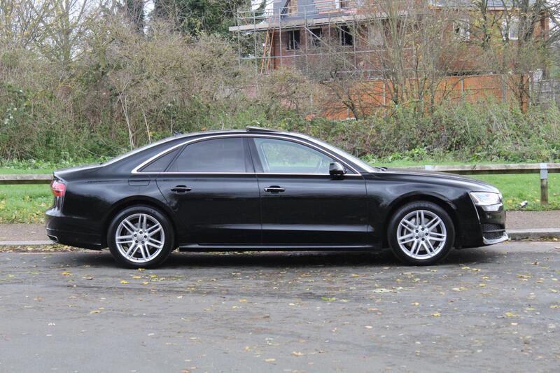 AUDI A8