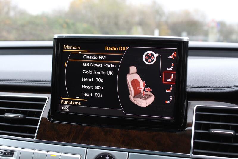 AUDI A8