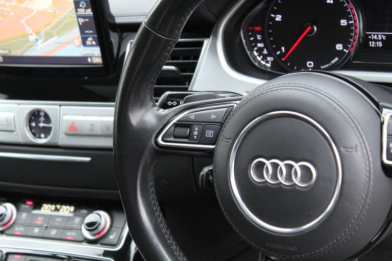 AUDI A8
