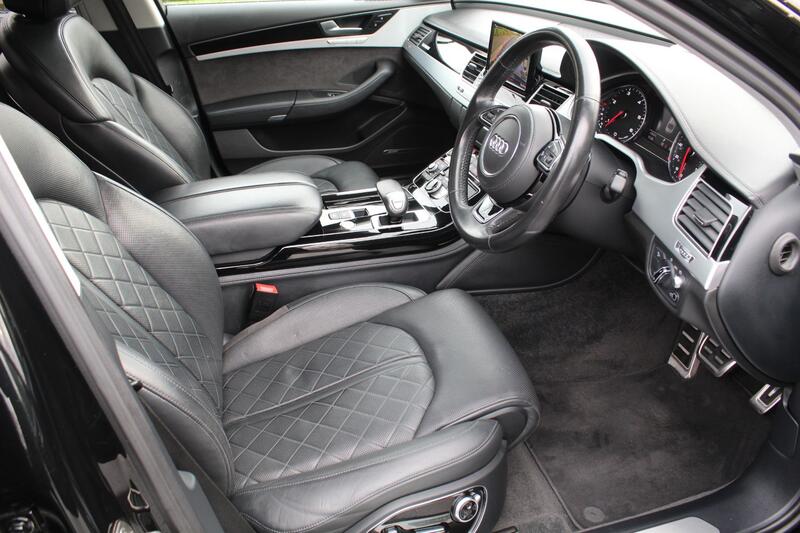 AUDI A8
