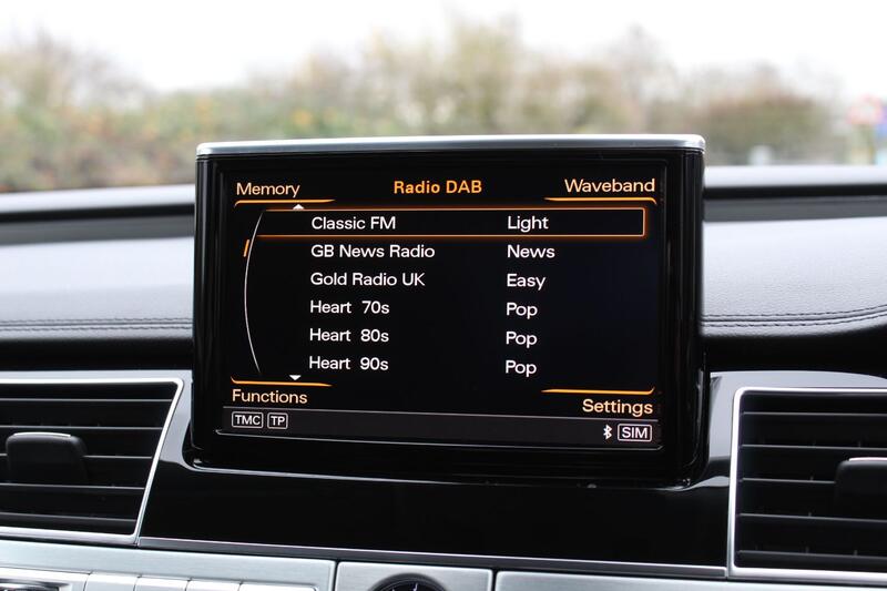 AUDI A8