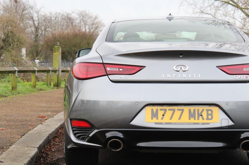 INFINITI Q60