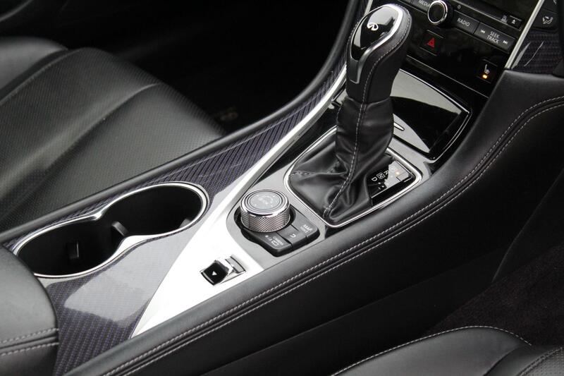 INFINITI Q60