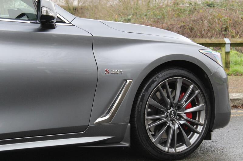 INFINITI Q60