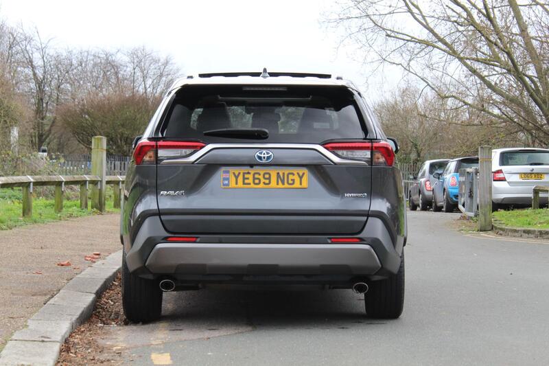 TOYOTA RAV4