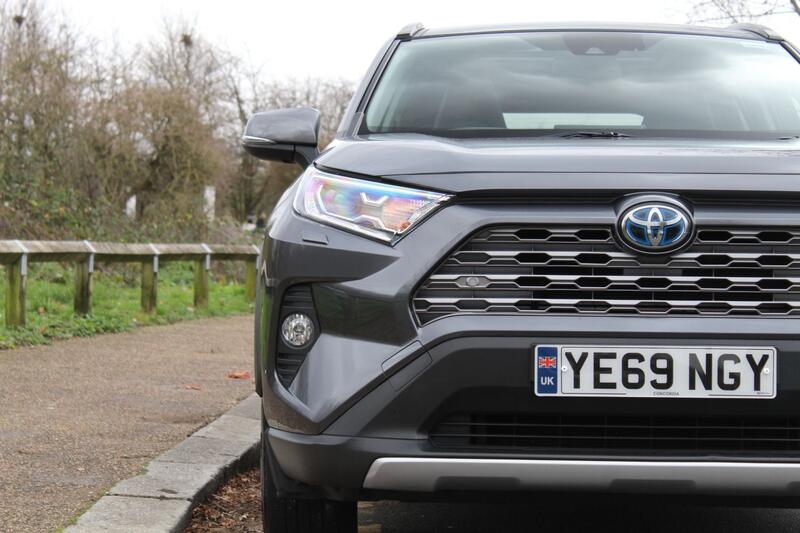 TOYOTA RAV4