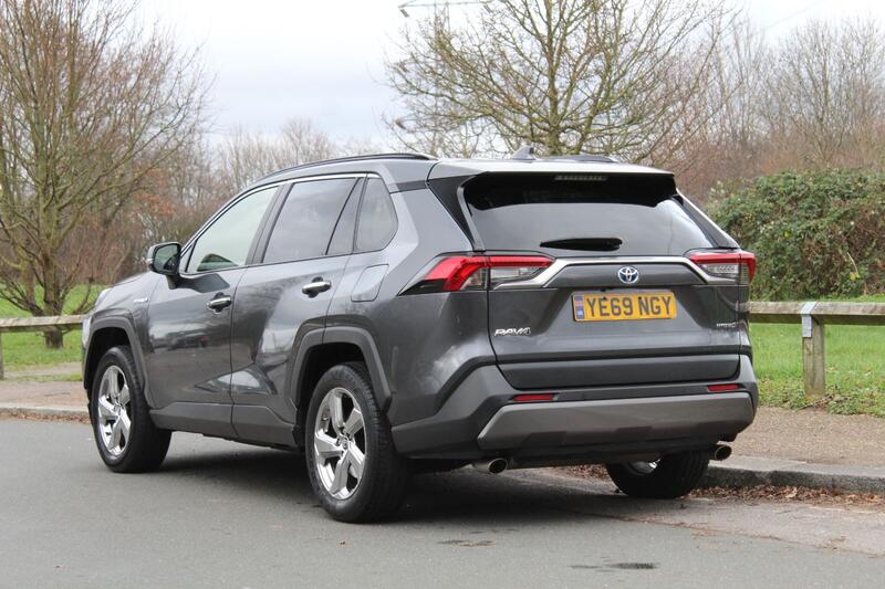 TOYOTA RAV4