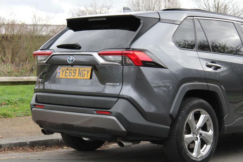 TOYOTA RAV4