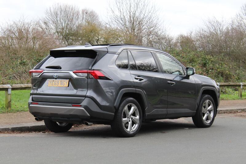 TOYOTA RAV4