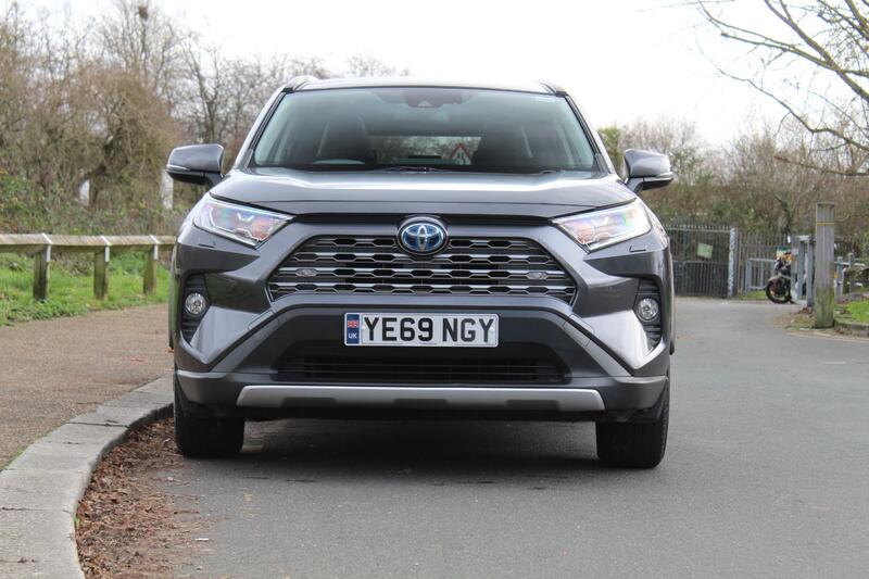 TOYOTA RAV4
