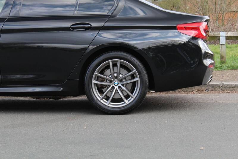 BMW 5 SERIES
