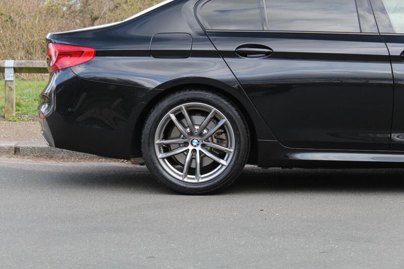 BMW 5 SERIES