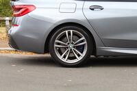 BMW 6 SERIES