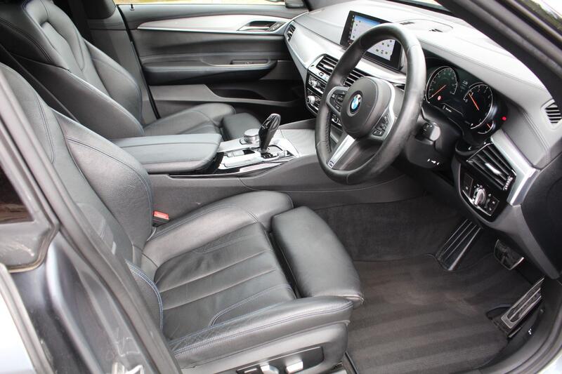 BMW 6 SERIES