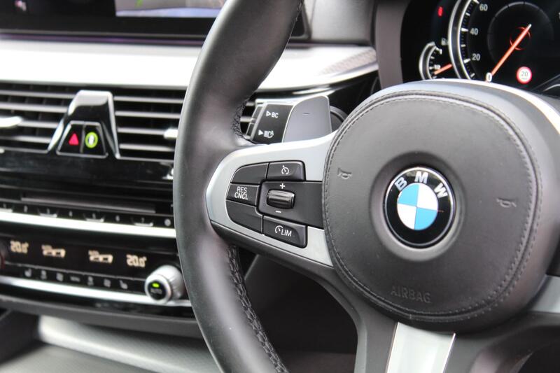 BMW 6 SERIES