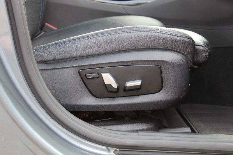 BMW 6 SERIES